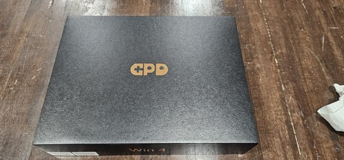 GPD win 4 6800u 32gb Ram 1 Tb, con base GPD y estuche. Blanco - Imagen 8 de 9