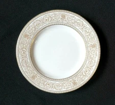 Beautiful Royal Doulton Sovereign Bread Plate