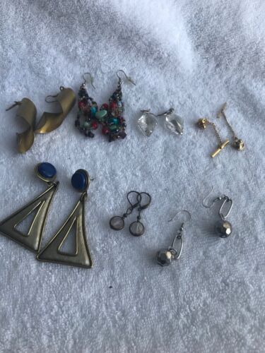 Vintage lot 7 pairs Pierced earrings tie tac Cost… - image 1