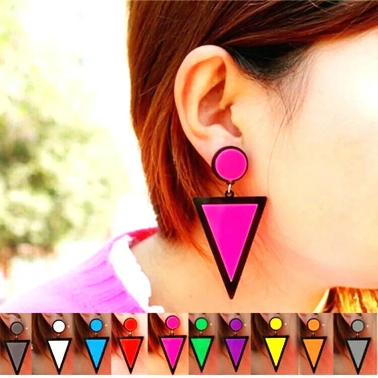 Big Vintage Retro 80s Style Triangle Earrings Red White Or Pink Very Trendy UK