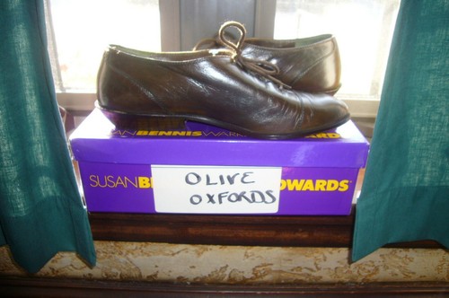Bennis Edwards Oxford Tie Shoe Flats Dark Olive Green Handmade Italy 8 $200 - Picture 8 of 13