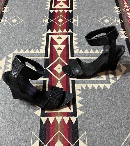 Celine decolte donna 39,5 nero pelle di serpente tacco zeppa - Foto 2 di 7