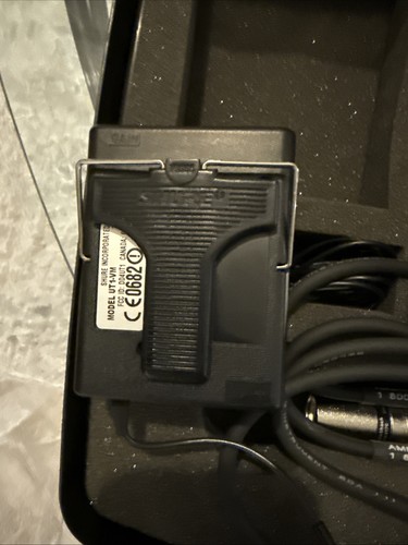Shure Wireless System UT4 Diversity Receiver UT1 Transmitter UNTESTED READ DESC - Picture 13 of 20
