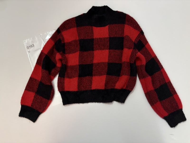 Art Class Girls Red Pullover Sweater Large kids