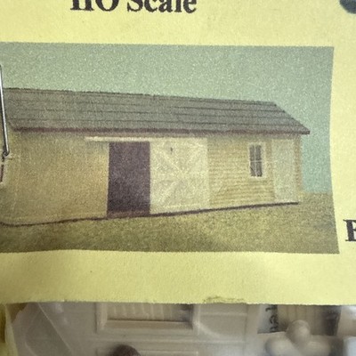 HO AM Models 106 Williamsburg Work Shed Kit  NIP BE6