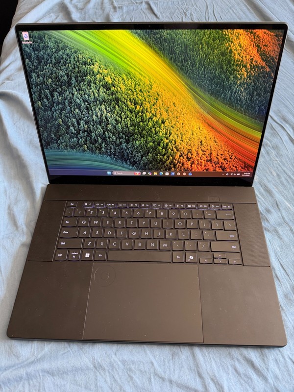 Asus ProArt P16 laptop (Tandem OLED 4K 120Hz, RTX 5090, 64GB, 4TB)