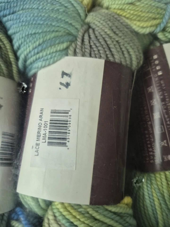 Lote de 10 Hilos Aran de Lana Merino de Encaje Ella Rae Hechos en Italia 180 yardas cada uno Foto 2 de 4