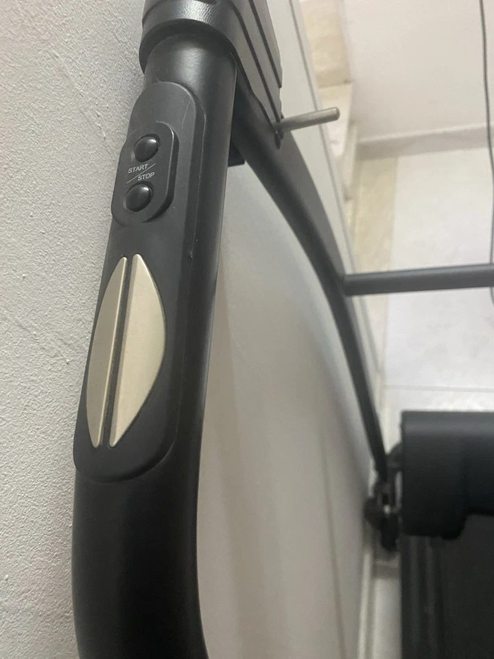 TAPIS ROULANT ELETTRICO PIEGHEVOLE 12 KM/H CARDIO BLUETOOTH APP KINOMAP E ZWIFT - Immagine 2 di 4