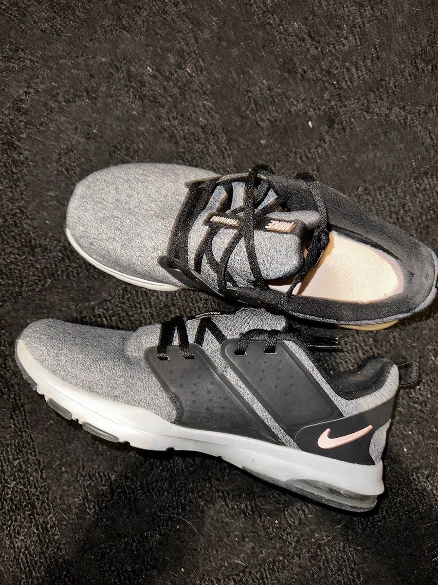 Nike bella shop trainer