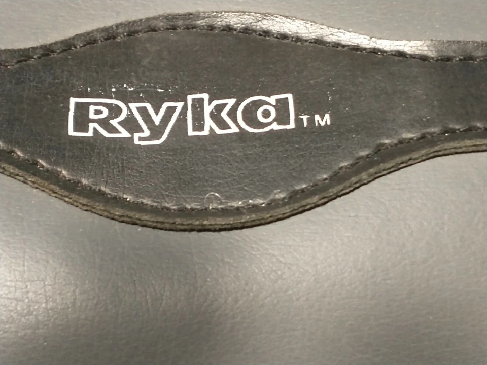 Vintage Ryka grey Camera Case MODEL AF-210 - Image 3 of 4