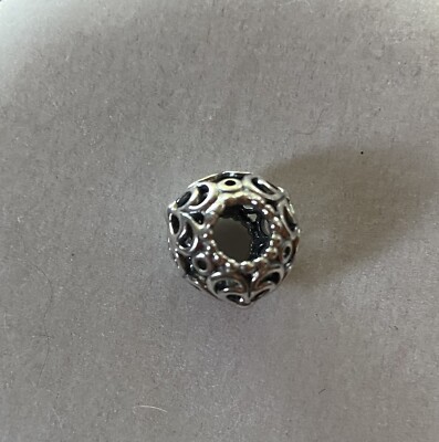 Authentic Pandora Sterling Silver PICKING DAISIES Charm #790965