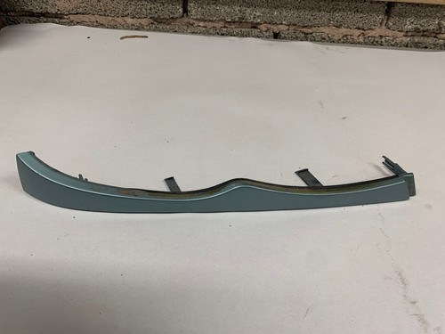 BMW 3er E46 Limo Touring Scheinwerferblende Leiste rechs 7030554 türkisgrau met.