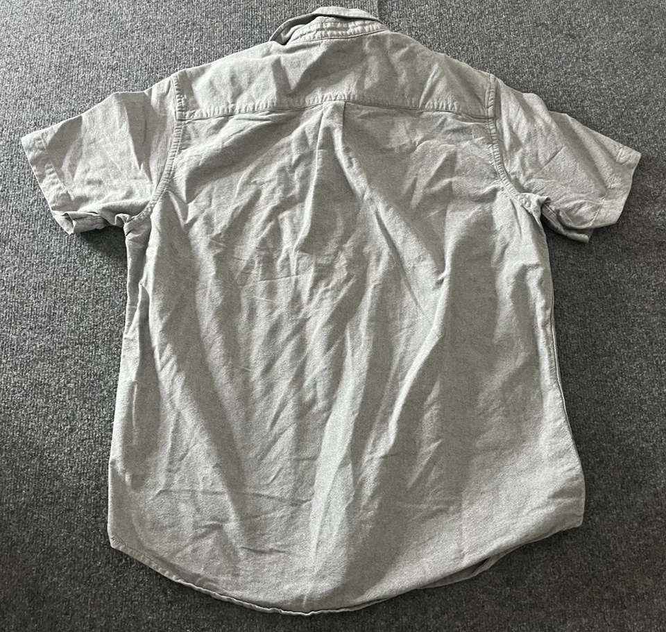 Camisa Obey Abotonada Talla XL Gris Cuello Manga Corta Patín Y2K Foto 4 de 4