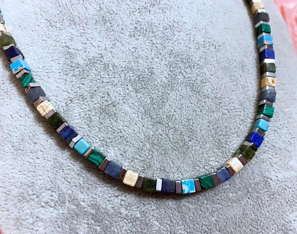 Collana Girocollo Uomo Pietra Naturale Lapislazzuli Turchese Cubo Ematite 4mm - Immagine 2 di 4