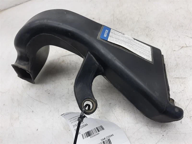 Air Cleaner Without Air Bag Label ID 15083310 96-02 CHEVROLET ASTRO 25172185 - Image 2 of 4