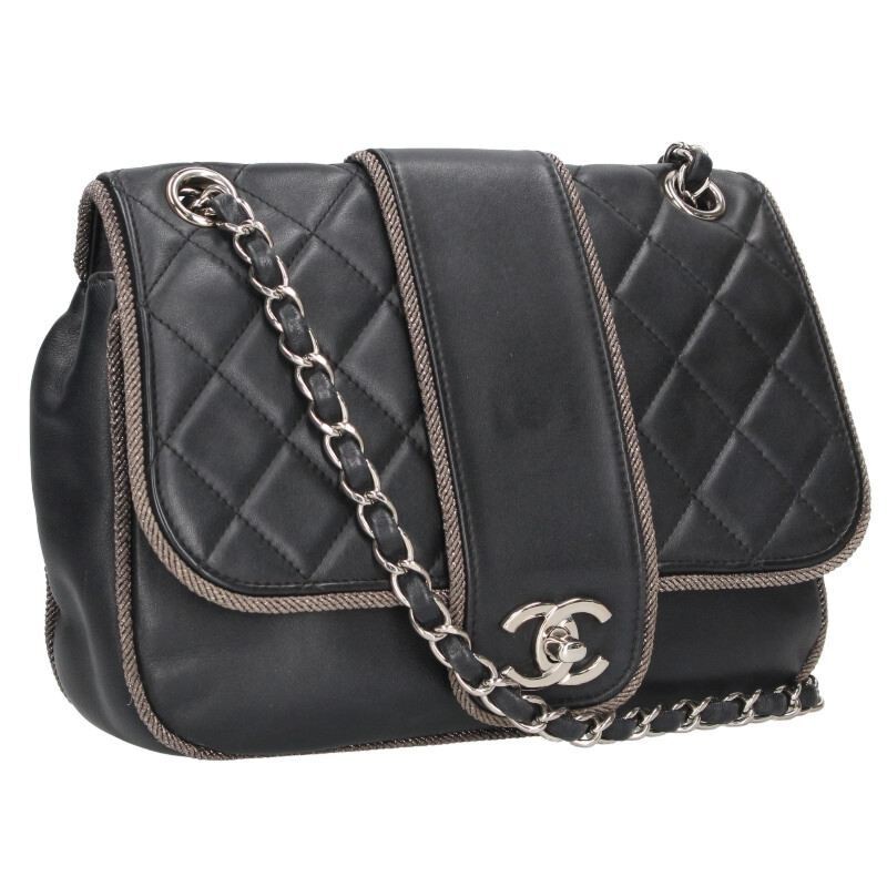 Chanel Matelasse Lambskin Chain Shoulder Bag  421354