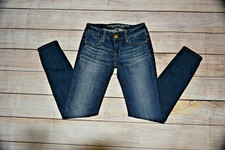 AMERICAN EAGLE 00 REG JEGGING SUPER STRETCH DARK WASH WHISKERED DISTRESSED JEANS