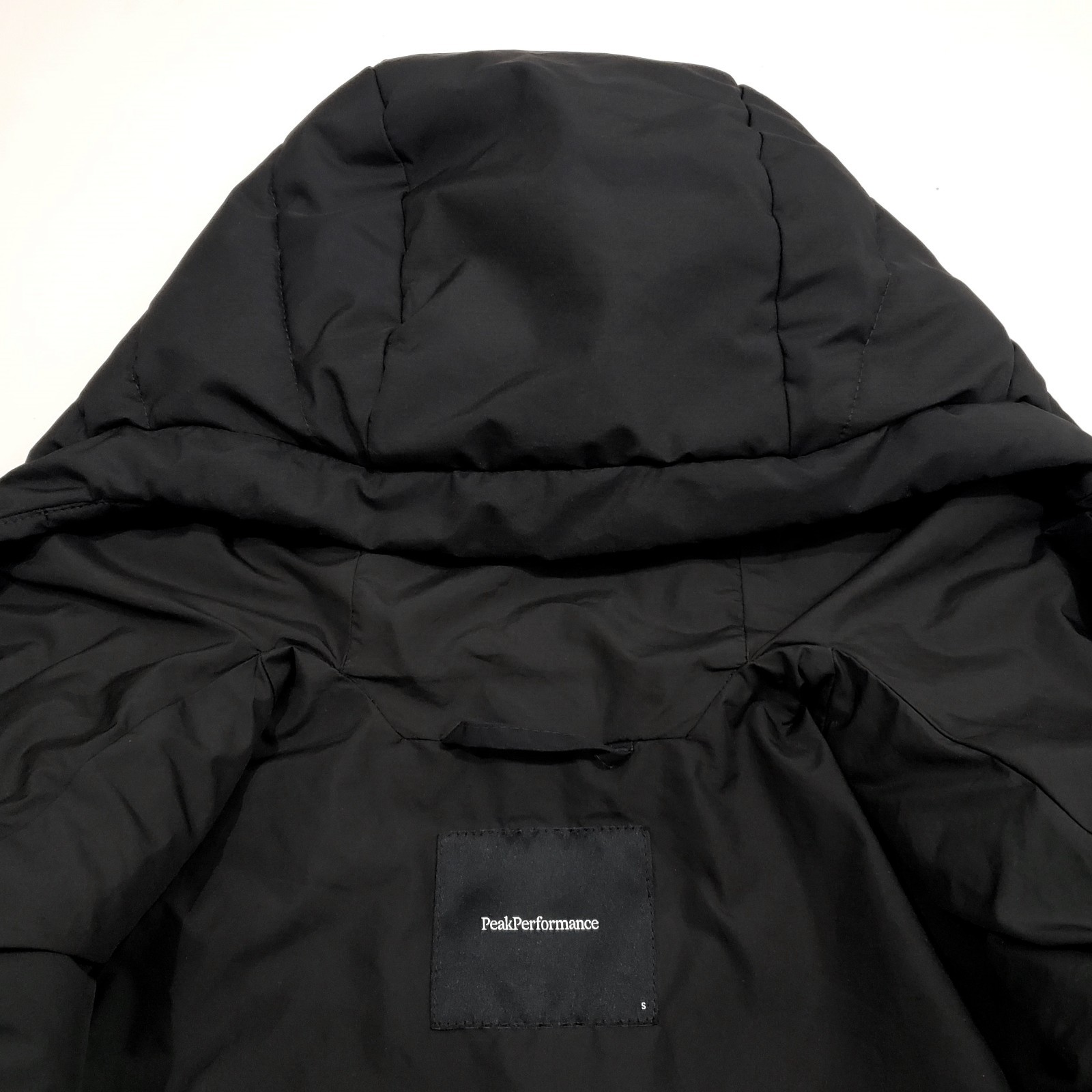 PEAK PERFORMANCE WINTERPLACE Padded Jacket Shell … - image 9