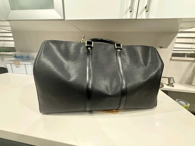 Luis Vuitton  Epi 50 keepall