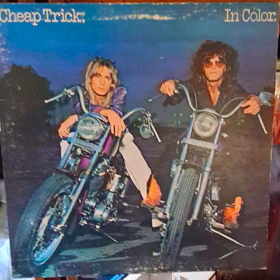 Cheap Trick In Color 12'' Black Vinyl LP Stereo Epic 1977 PE 34884