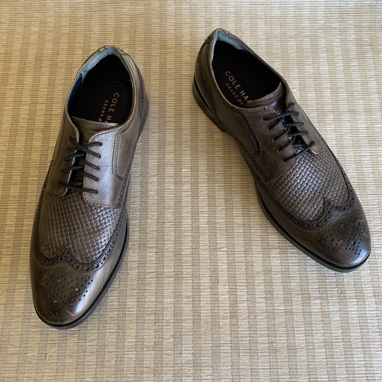 SAOLA Scarpa elegante Cole Haan da uomo Grand OS Jefferson derby a coda di rondine in pelle grigia taglia 9 M
