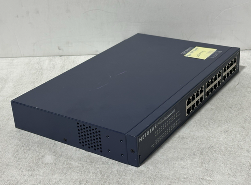 NETGEAR(JFS524) 24-Port Fast Ethernet 10/100 Unmanaged Switch / No Charger - Picture 2 of 5