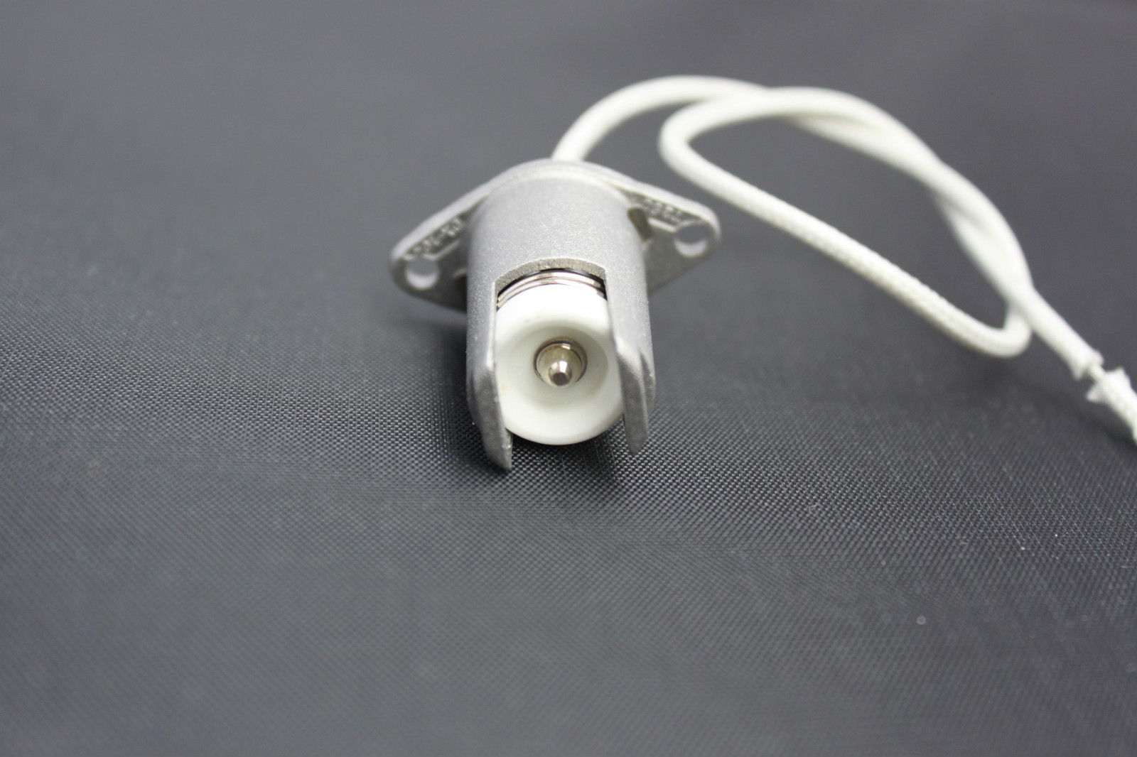 BAINE MARIE HALOGEN LAMP HOLDER TO SUIT R7S LAMPS 10A/240V eBay