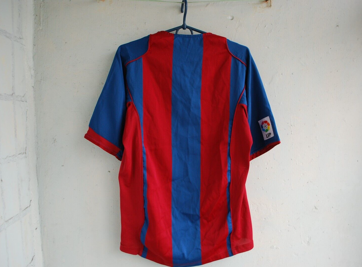 NIKE FCバルセロナ　ユニフォーム2004-05シーズン　Mサイズ NIKE FCバルセロナ ユニフォーム2004-05シーズン Mサイズ - メルカリ