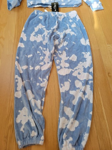 Flowers By zoe Sweatsuit - Picture 5 of 9