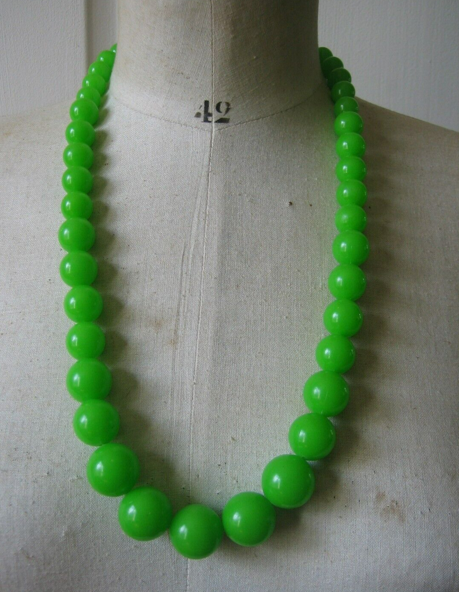 Collier fantaisie en bakélite multicolore des années 1930