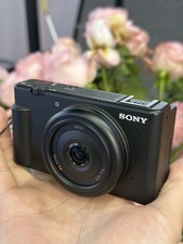 Sony ZV-1F 20.1MP Flip-out Touch Screen 4K Video Compact Digital Camera-95 NEW-