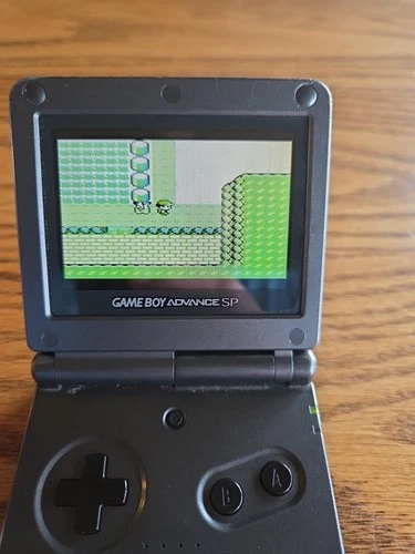 Pokémon Yellow Version 1999 Gameboy. Authentic Cartridge. Saves