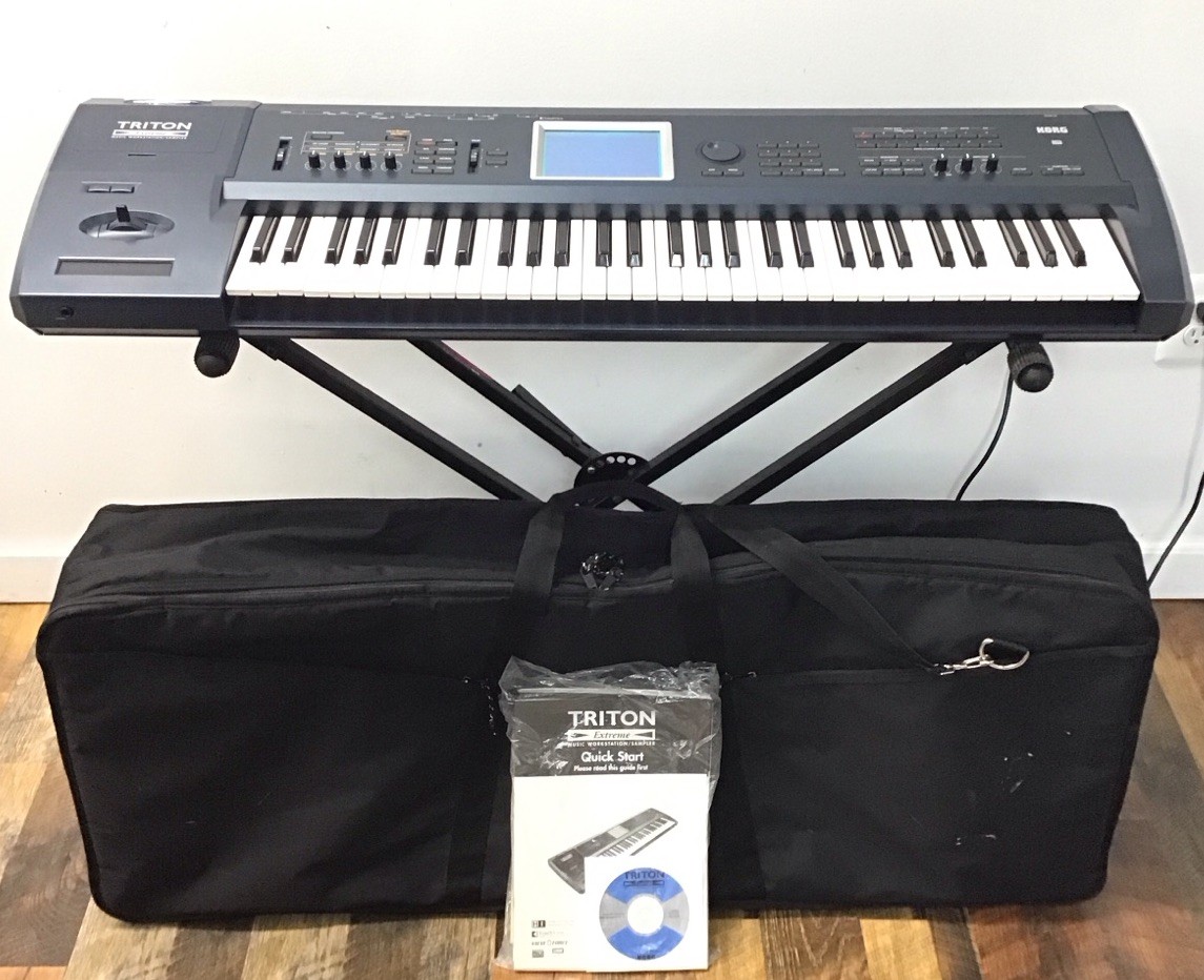 Korg Triton Extreme 61-Key Sampler Synthesizer Workstation W/ Soft