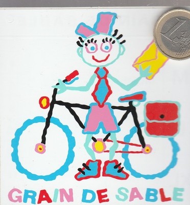sticker. Ready to wear. SAND GRAIN