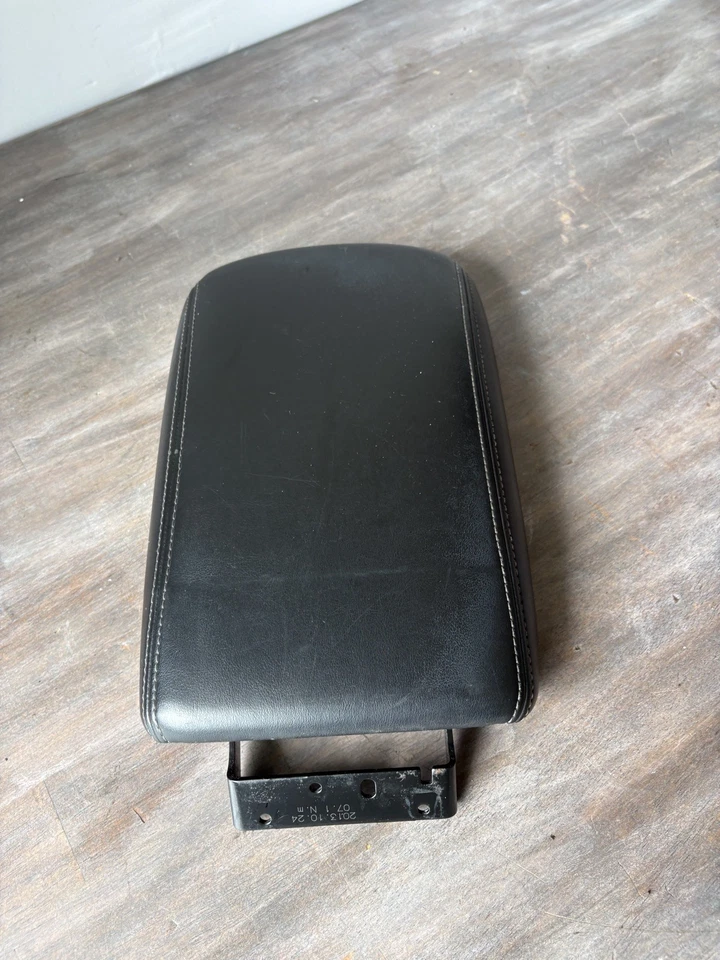 14-23 INFINITI Q50 Q60 CONSOLA CENTRAL REPOSABRAZOS REPOSABRAZOS TAPA CUBIERTA PANEL MOLDURA OEM Foto 4 de 4