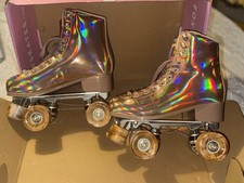 Foxy Skates Rose Gold Holographic Roller Skates Women  s Size 7/ EU 38 Skates Box