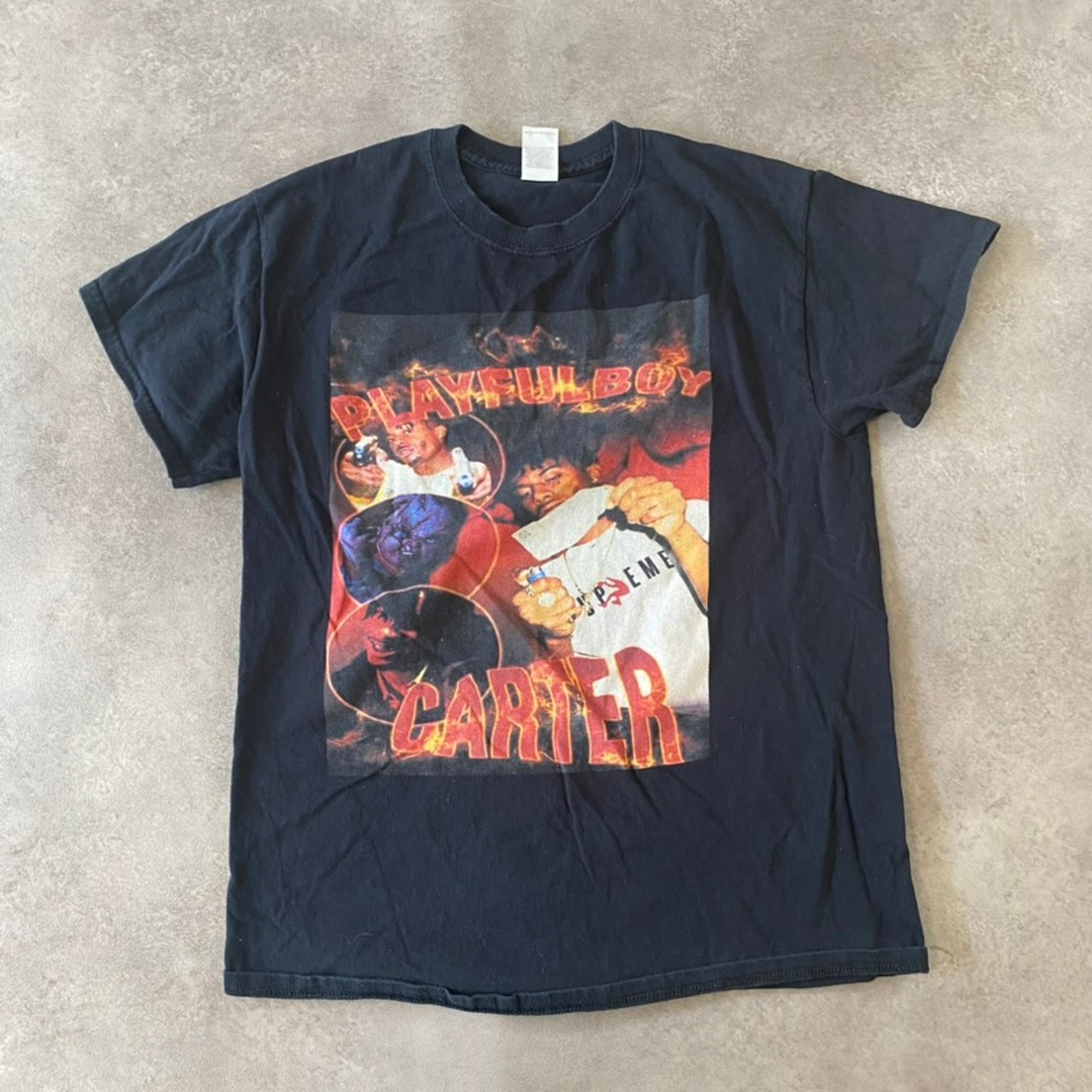 Gildan Playful Boy Carter T-Shirt Mens Medium Graphic Print Tee, Black