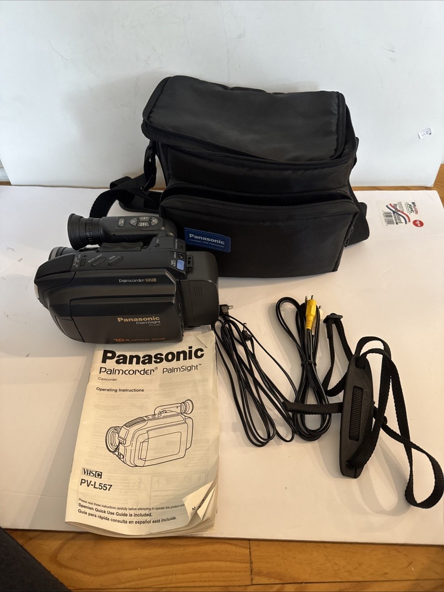 Panasonic Camcorder Palmcorder VHS-C Palm Sight PV-L557 16x