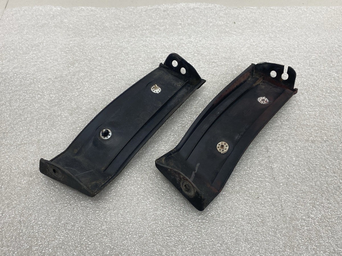 1987-1989 Nissan 300ZX Z31 OEM Front LH RH Driver Pass Fender Trim
