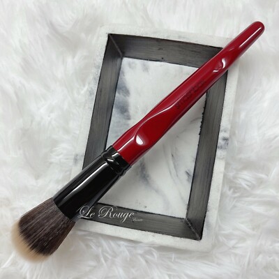 Smashbox Stippling Foundation Brush