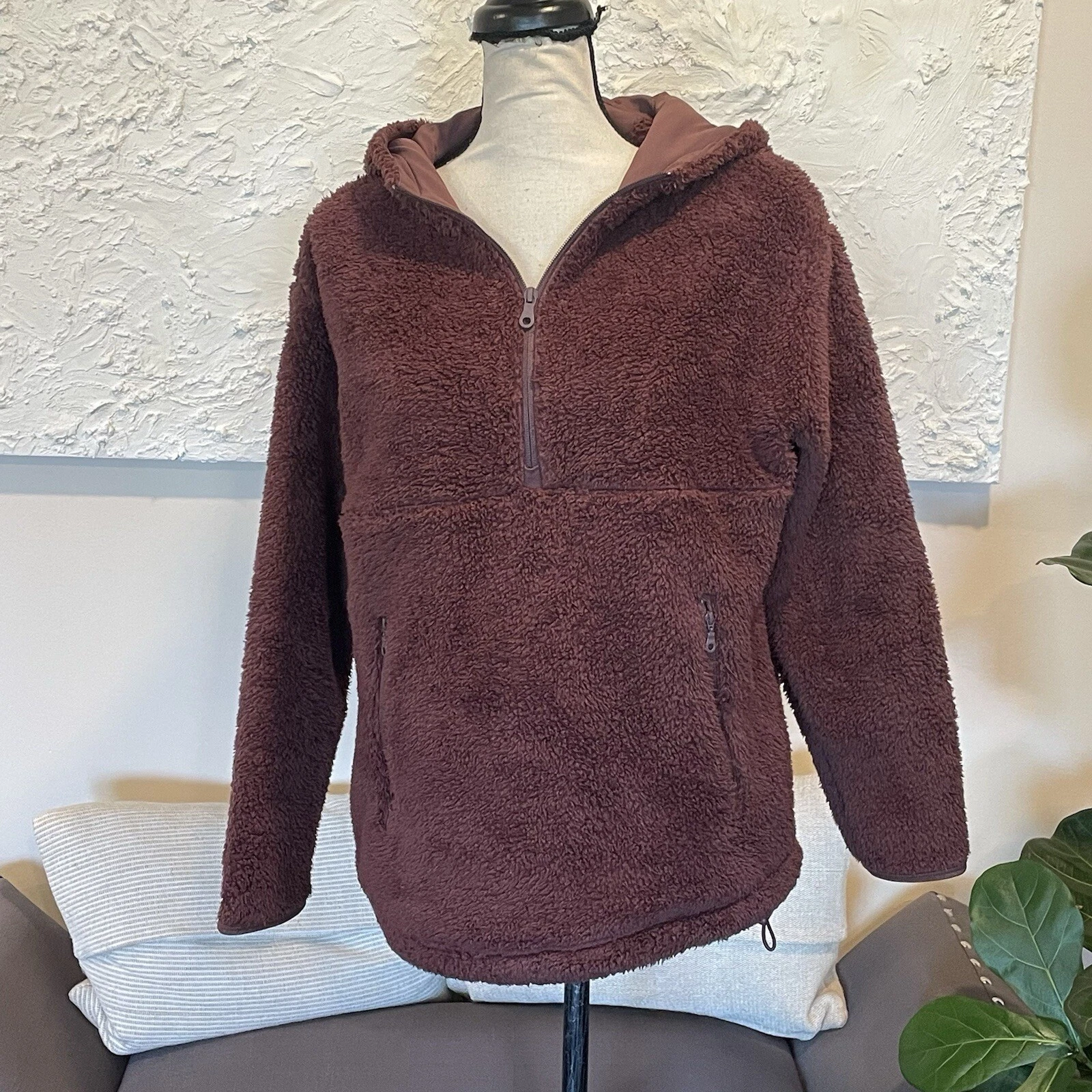 girlfriend-collective recycled half-zip fleece sherpa hoodie