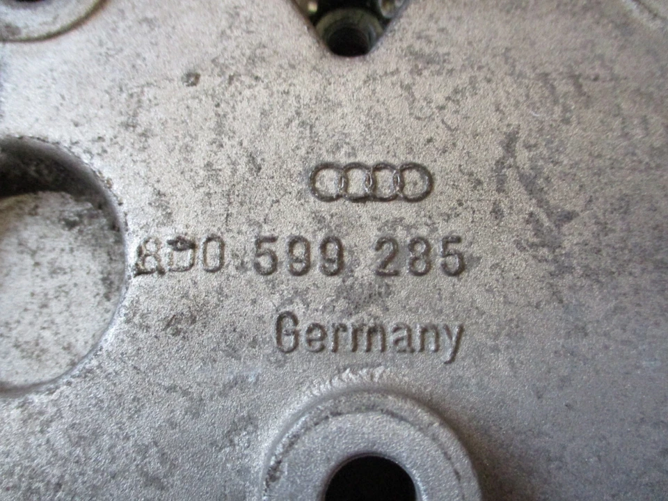 Bracket rear axle Audi A4 S4 RS4 B5 Quattro 8D0599285 differential - Image 4 of 4