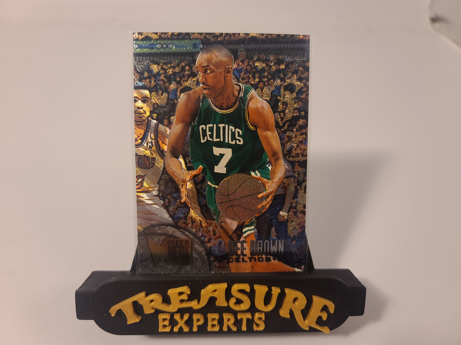 1995-96 Fleer Metal #5 Dee Brown Boston Celtics Basketball Card NM-MT