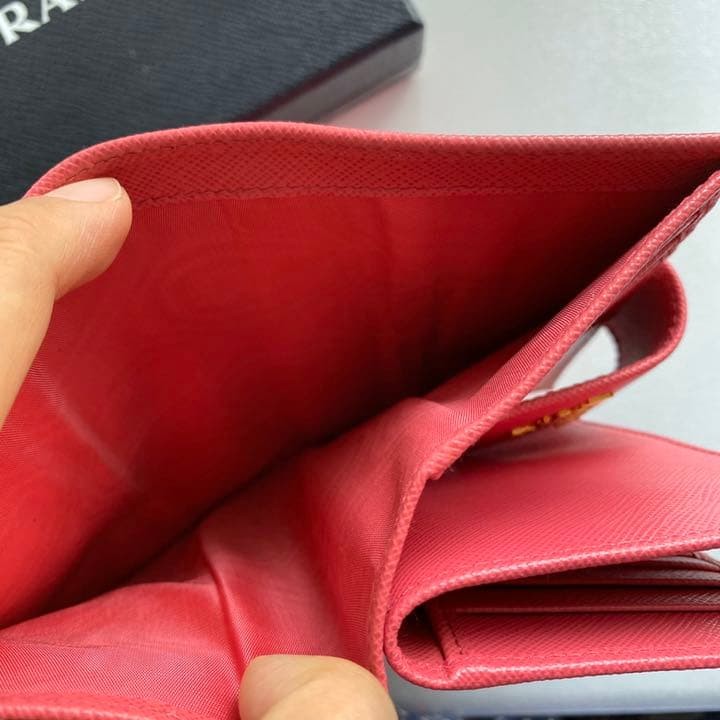 PRADA Saffiano Leather Wallet Gold Metal Logo Snap Closure 9.5x16cm Mint Condit thumbnail 17