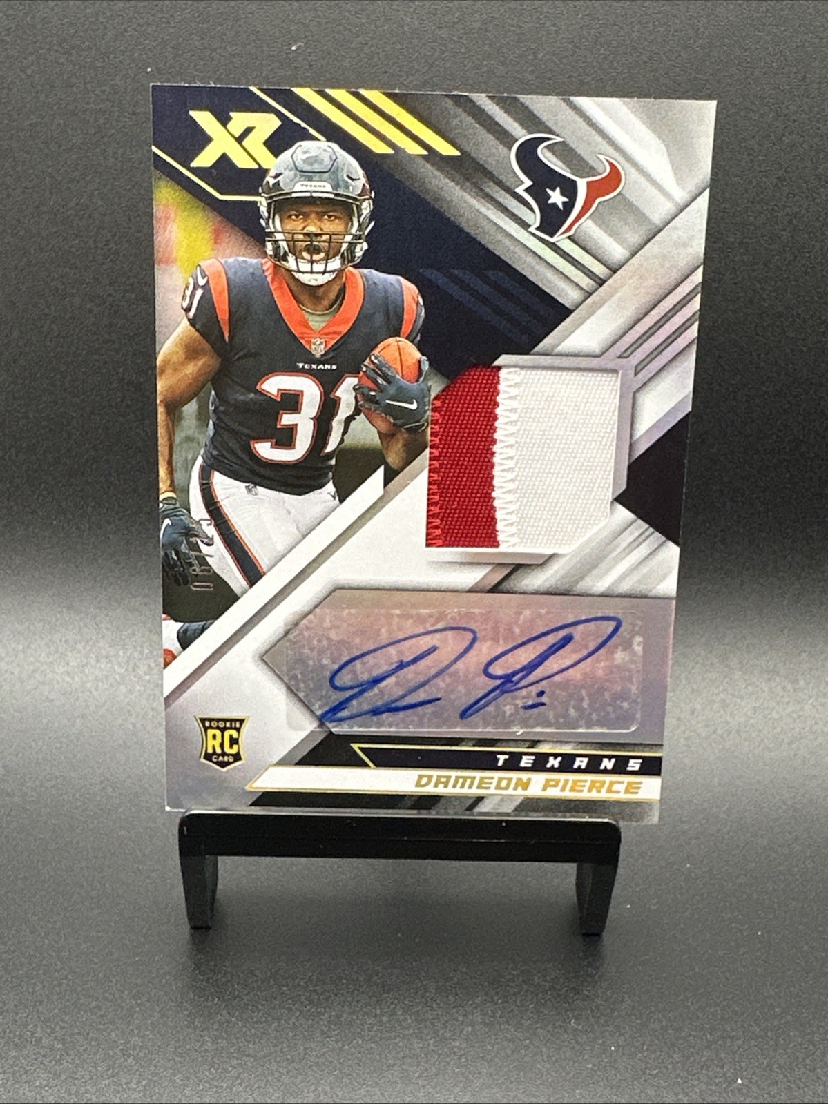 Dameon Pierce Panini XR Rookie Swatch Autographs #RSADP Base