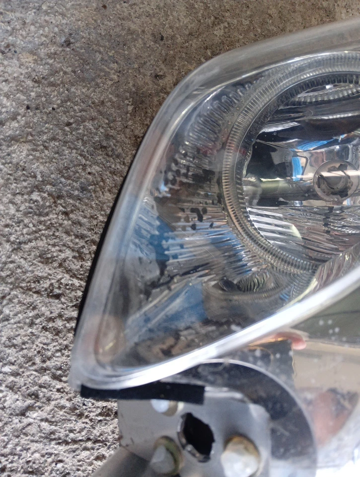 FARO FANALE ANTERIORE APRILIA ATLANTIC SPRINT 500 ULTIMO PEZZO (ARI) - Immagine 2 di 4