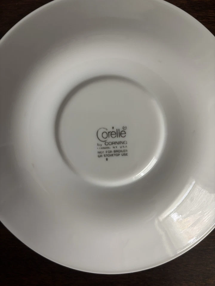 9 Vintage CORELLE WOODLAND BROWN SAUCERS PLATES DIAMETER - Image 3 of 4
