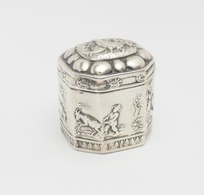 B Neresheimer Sohne Hanau Germany scenes repousse sterling silver small box 19c