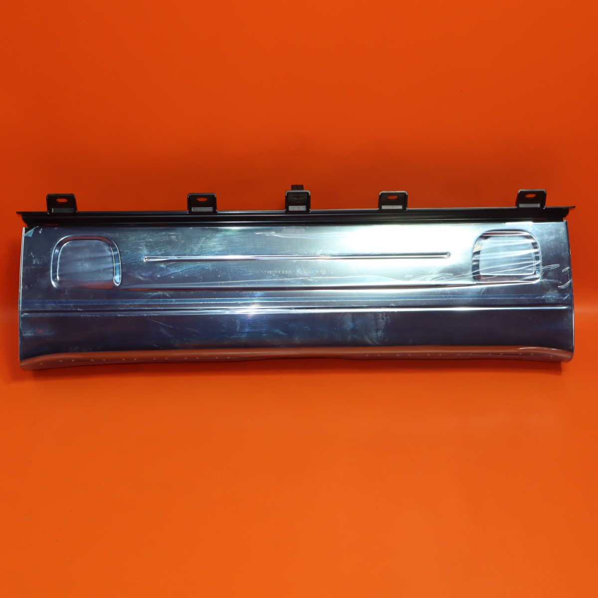 ROLLS ROYCE GHOST TRUNK SILL MOLDING 2010 2011 2012 2013 2014 51477228752 OEM