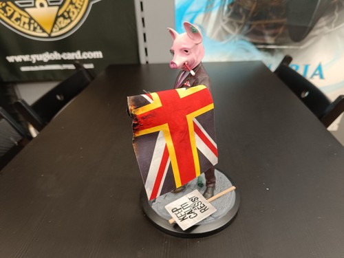 Watch Dogs Legion Statue Figurine Resistant of london - Picture 6 of 10